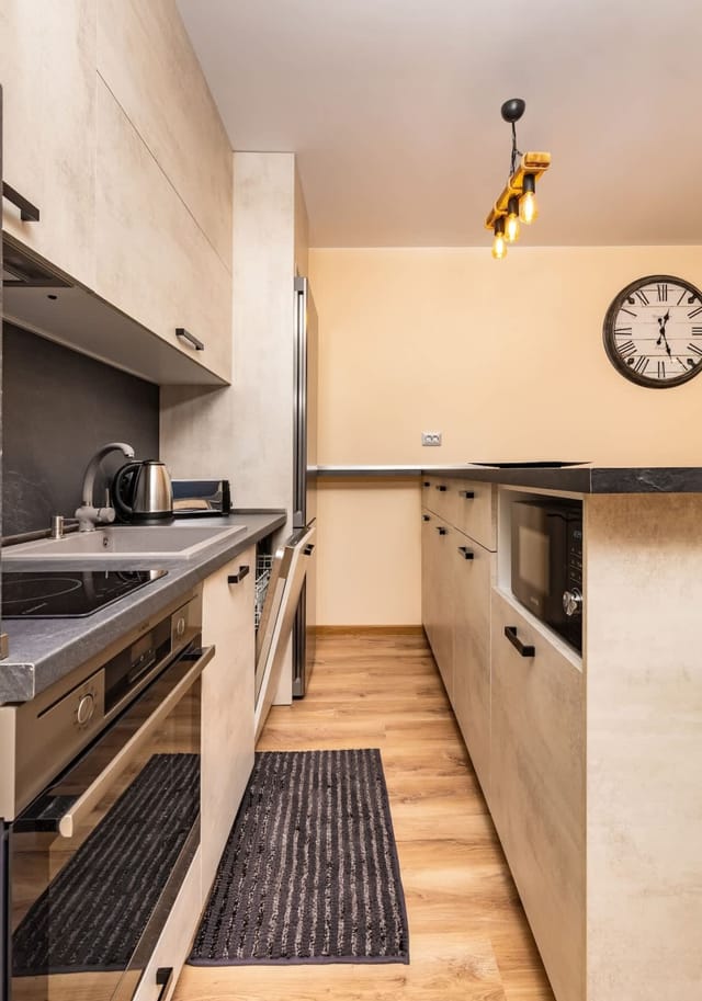 DaVinci Chic: Cozy Studio in the Heart of Plovdiv