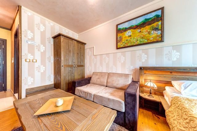 Cozy and Stylish Studio in Forest Glade