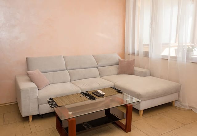 Varna Gem: 2BD Flat with Sunny Balcony