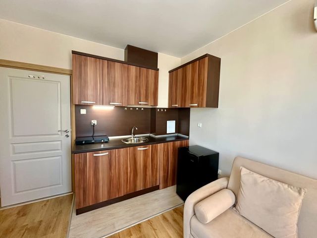 Cozy apartment in Messembria Palace