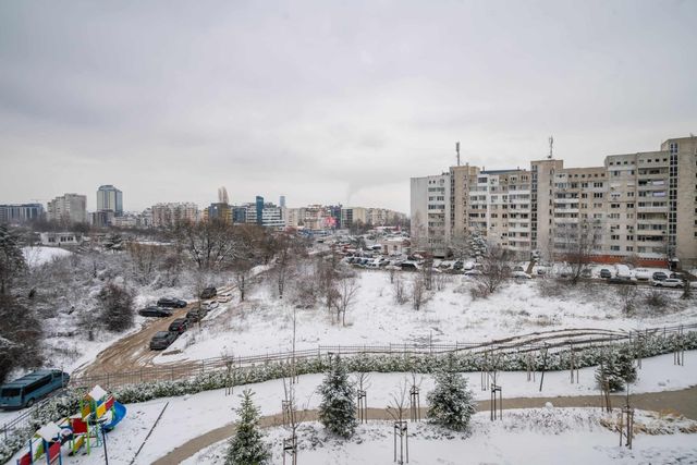 Spacious 2BR Apartment - Modern Design