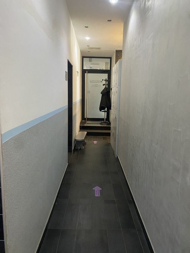 Modern Fitness & Wellness Center