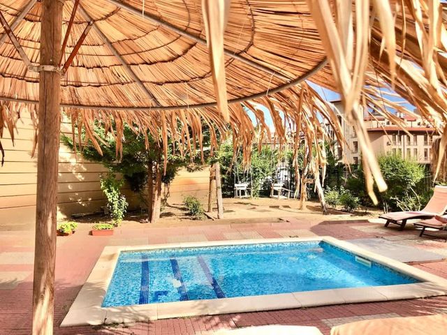 Cozy pool view studio  Sunny View Central