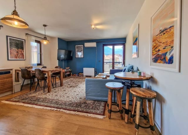 Pastels ~ 2BD in Trinity Bansko with parking spot