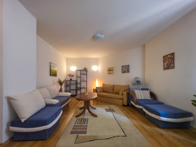 Charming 1BD Flat at Edelweiss Inn, Bansko