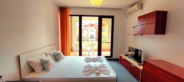 Marina Cape Cozy Studio with Balcony