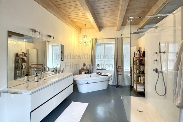 Location 270 - Photo 4