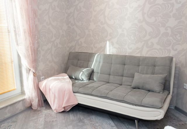 | PasteL | One-Bedroom Apartment with Balcony - Photo 2