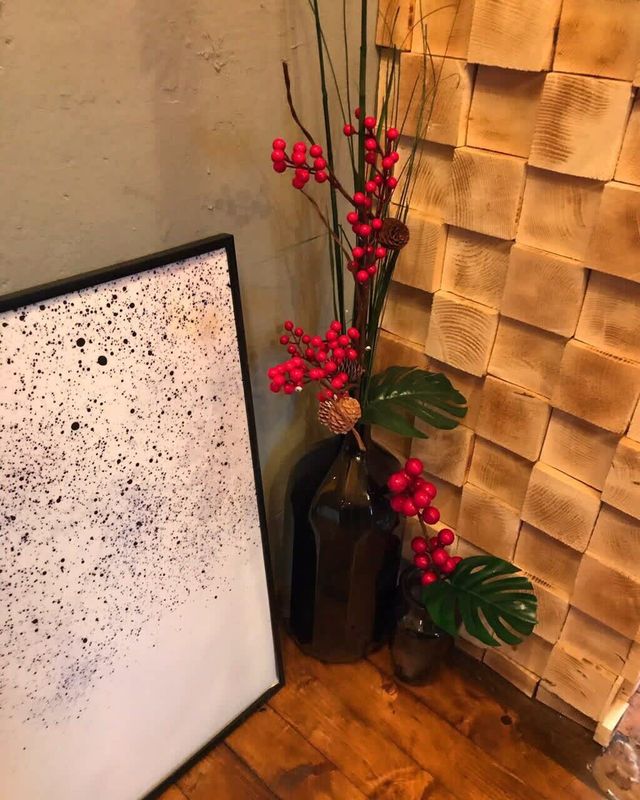 2 BDR & 2 BTHR Funky Apartment / Supreme Location