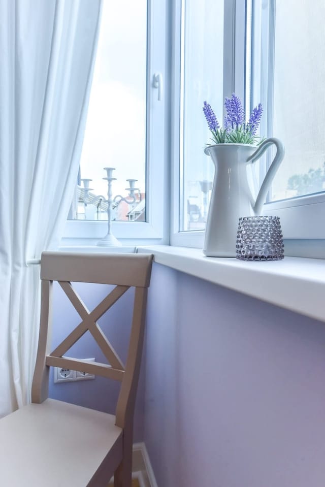 Chez Marie - Cozy One-Bedroom with Balcony