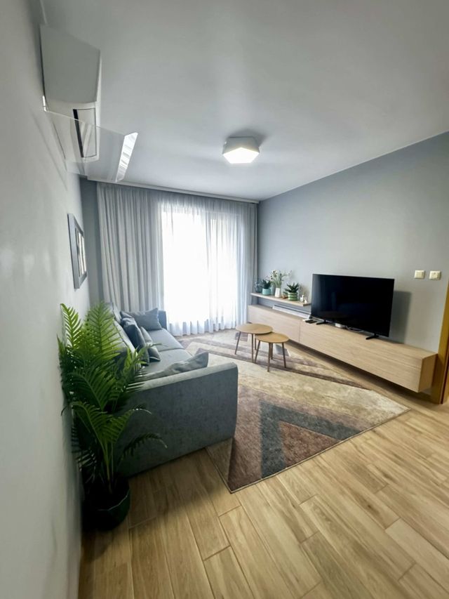 1BD Apartment next to the Sea Garden