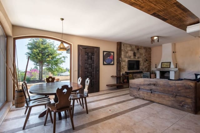 Villa Apple & Villa Cook - 8BD with heated pool