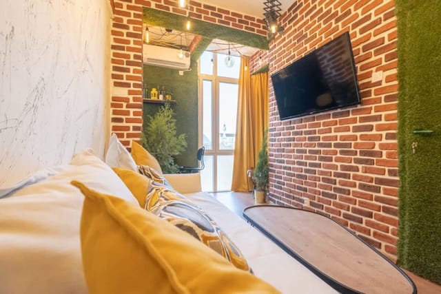 3 BDR & 3 BTHR Duplex | In the Heart of Sofia