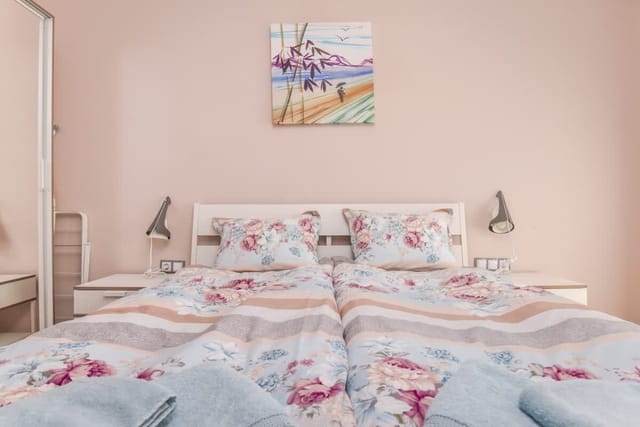 • Kanso Japan • 2-BDR Central Flat with Balcony - Photo 3