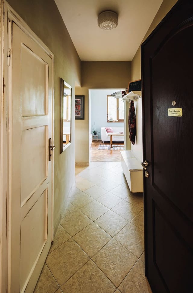 ART-ament, a unique central flat