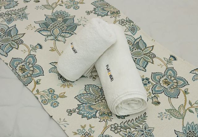 Modern Seaside Retreat 1BD Apartments