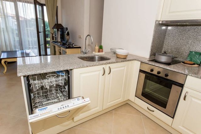 Private Home in Thracian Cliffs Golf & Beach Resort by Flat Mаnager