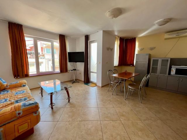 Private 1BD Apartment with Balcony in Sozopol - Photo 3