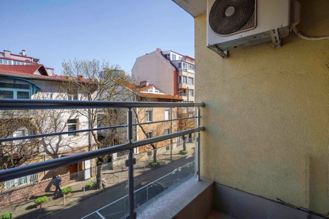 1BD Apartment with AC & Lift in Sofia City Center