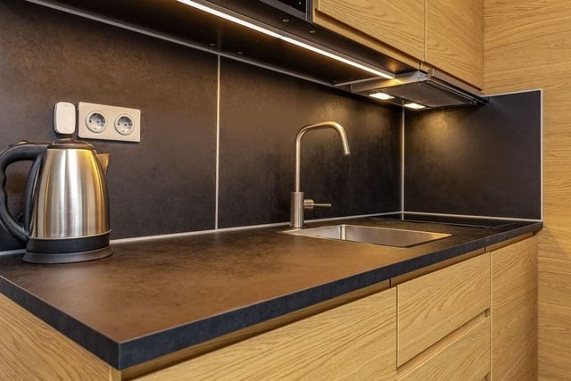 Downtown Modern Studio with Balcony