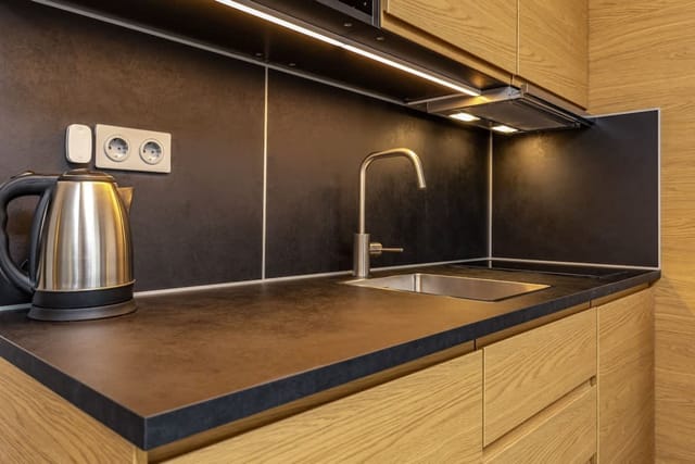 Downtown Modern Studio with Balcony