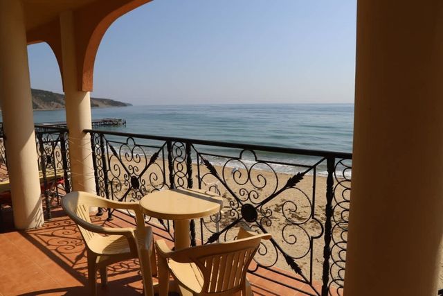 Atrium Exclusive Sea View Apartment