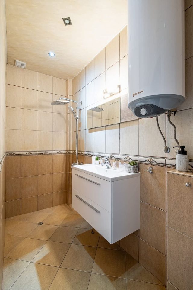 Black Sea Spacious 3BR Apartment