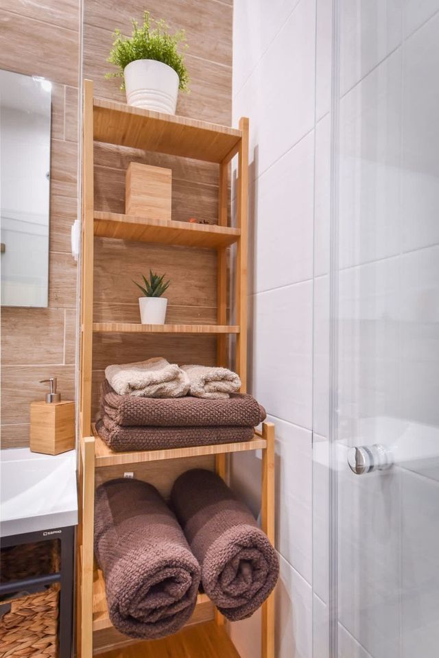 Bright 2BD Center Apartment | AC & Fast Wi-Fi