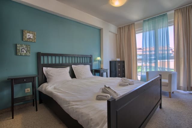 Bansko Royal Towers - 2BD Flat + Parking - Photo 2