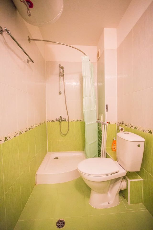 Cozy Colorful Studio at the foot of the Mountain