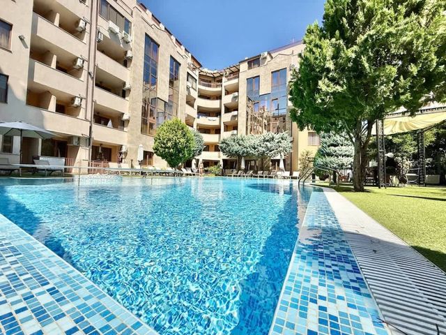 Cozy apartment in Emerald Paradise