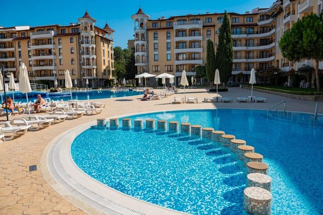 Cozy 1 bedroom apartment in Royal Sun