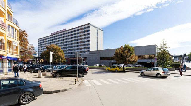 1BD apartment in a calm area near the centre