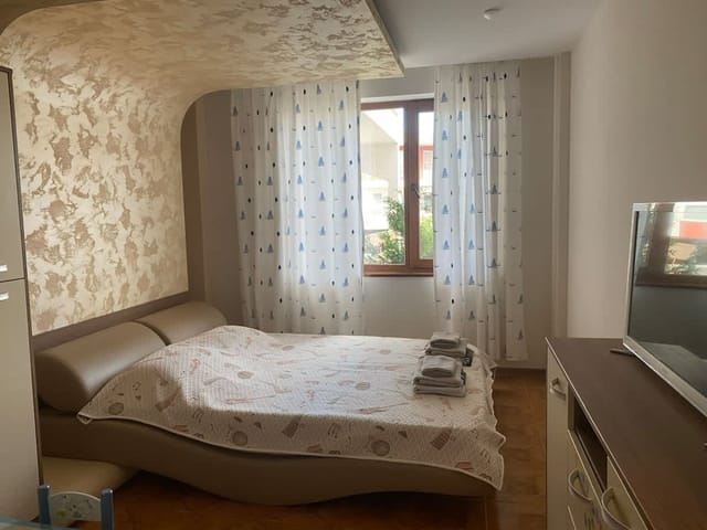 Robinzon Beach 3BD Lux apartment by Flat Manager