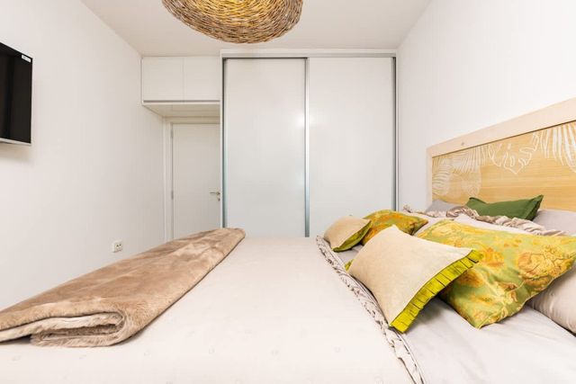 Exclusive One-Bedroom Retreat + Private Parking