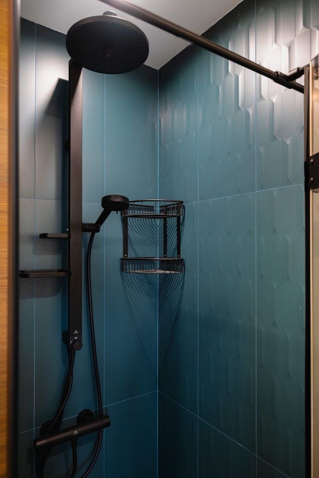 Charming 1BR with Balcony and View