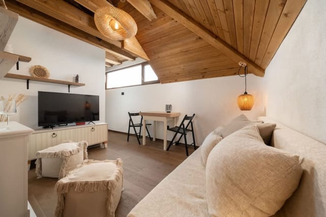 Gurgulyat view - 1 Bedroom Loft