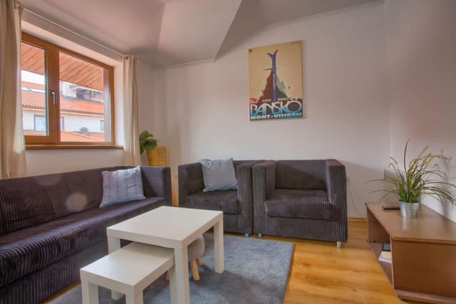 Cedar Lodge 2 Bedroom Apartment - Photo 4