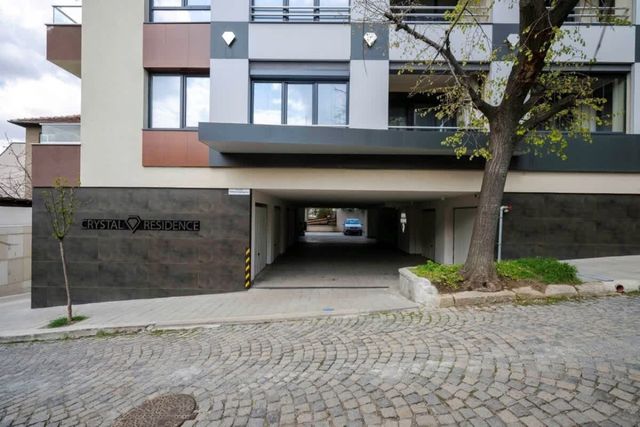 Bright and Cozy 1BD Apartment plus Desk