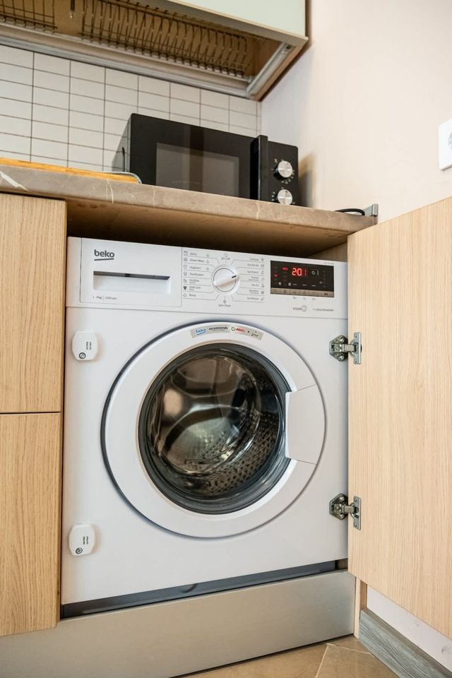 Black Sea Spacious 3BR Apartment