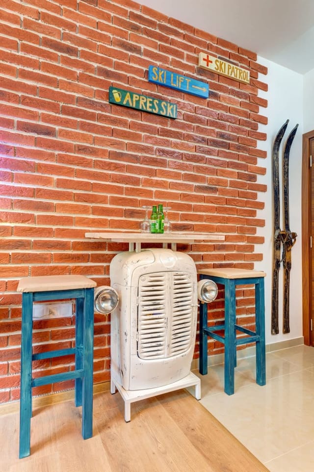 Into the Woods - Charming Studio