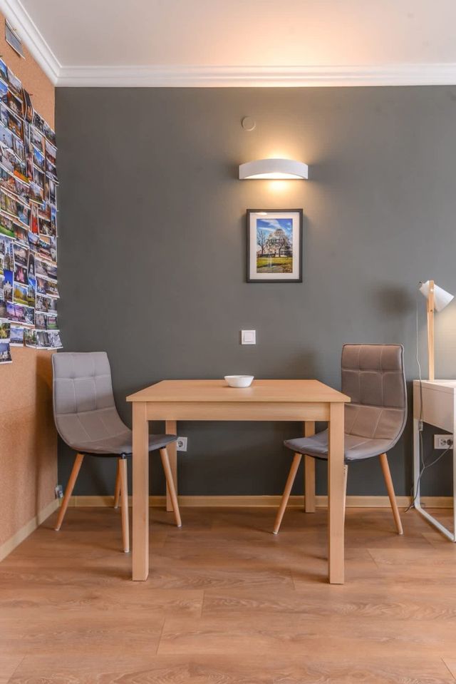 The Spot - fully equipped, central, modern studio