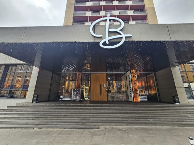 Luxuriously Romantic Restaurant in the Heart of Sofia - Photo 2