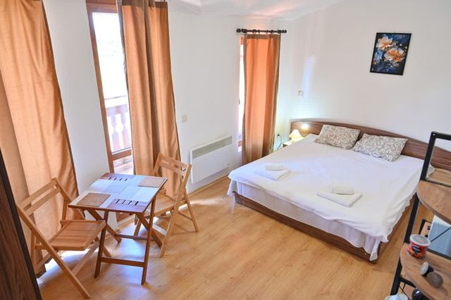 Charming Studio with Mountain View, Bansko