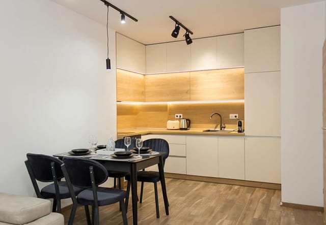 Flat In Azur Premium in St Constantine and Helena - Photo 4