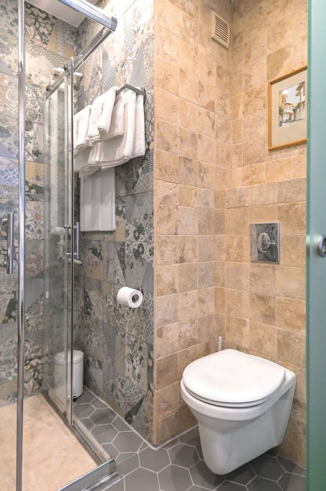 Floral Studio Retreat in Sofia City Center