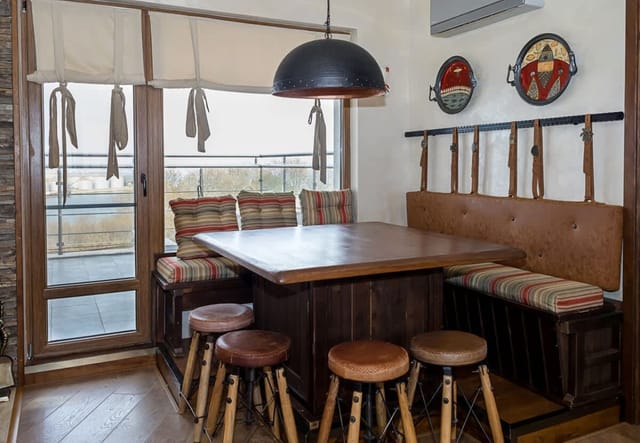 Modern Comfort & Vintage Charm with Panoramic View