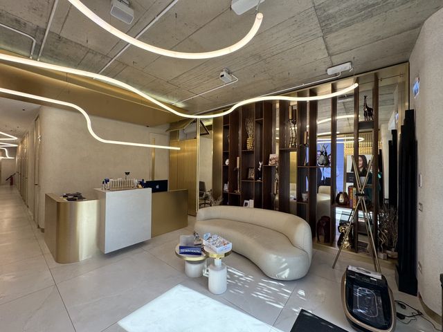 Dermatology & Plastic Surgery Clinic