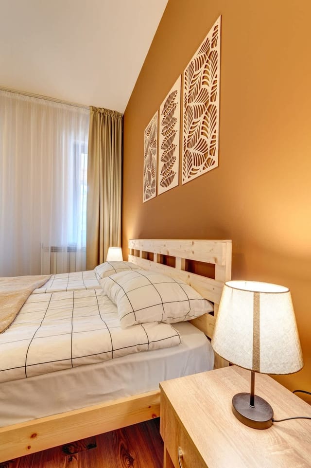 Cosy 1BD Apt w/ Free Parking and Balcony