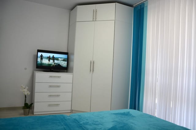 Unbeatable Location: New Lux Apartment Varna beach